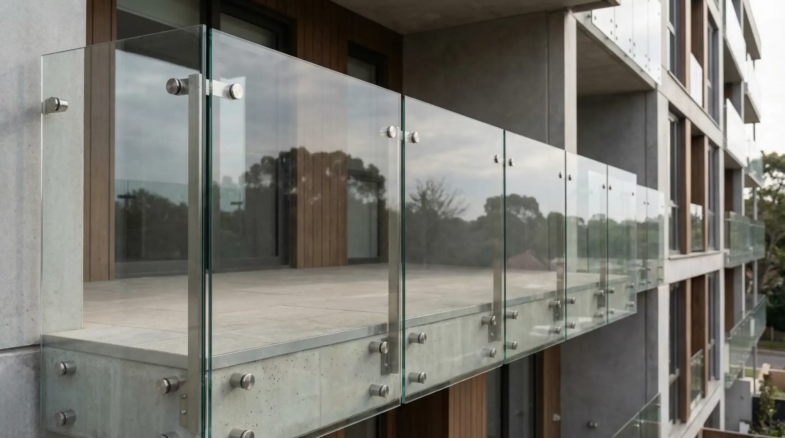 Jakie szkło w balustradach wybrać?