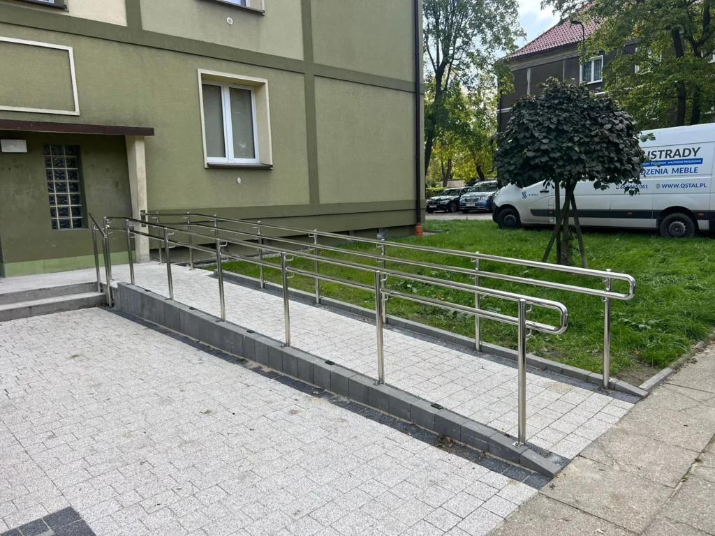 Balustrady ze stali nierdzewnej