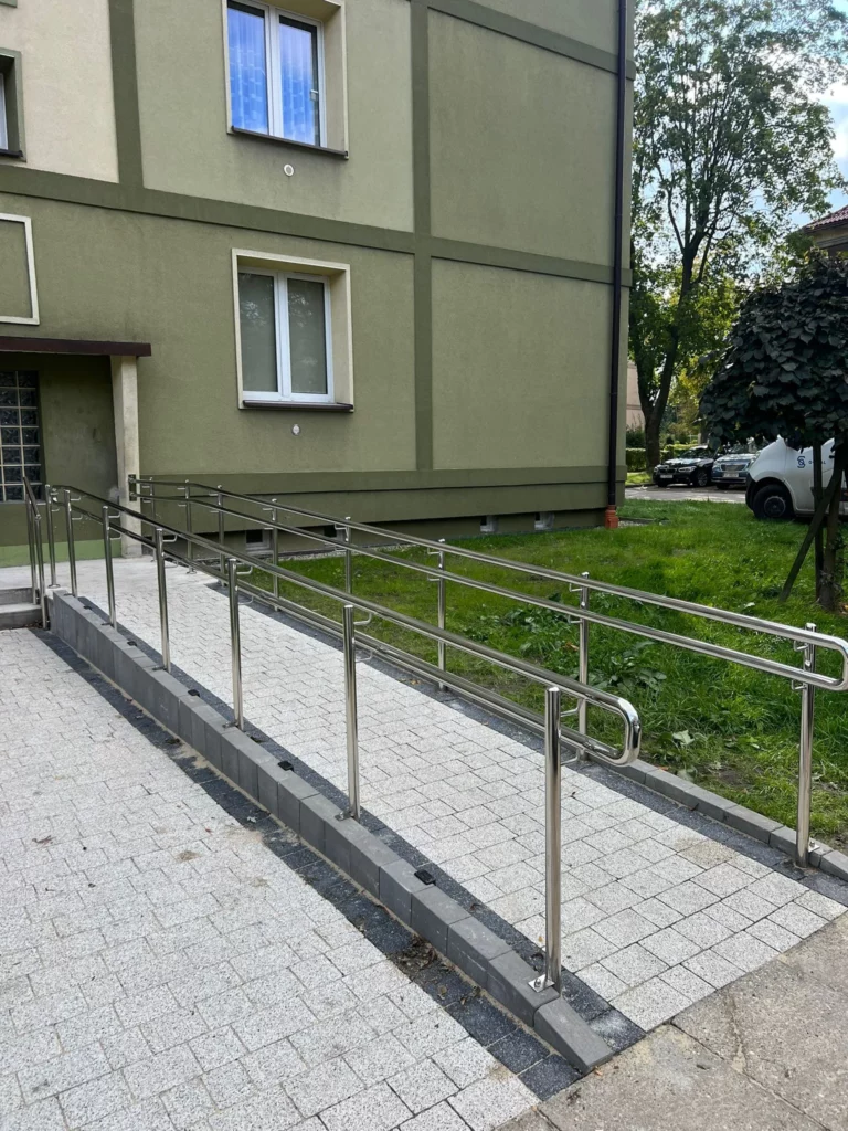 Balustrady ze stali nierdzewnej