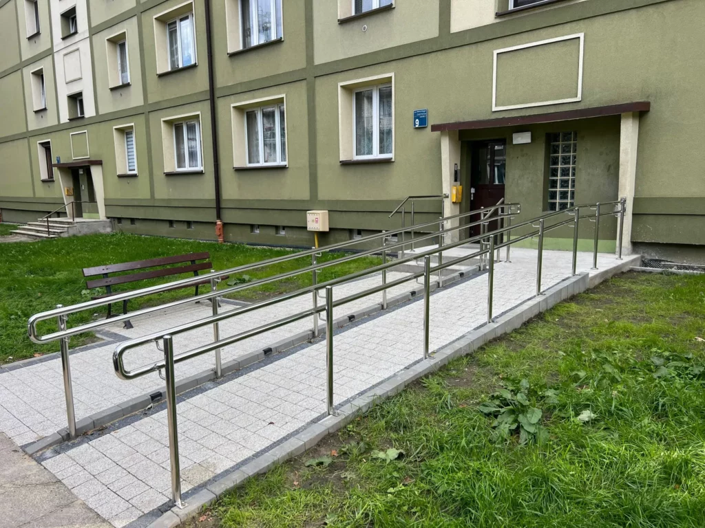 Balustrady ze stali nierdzewnej