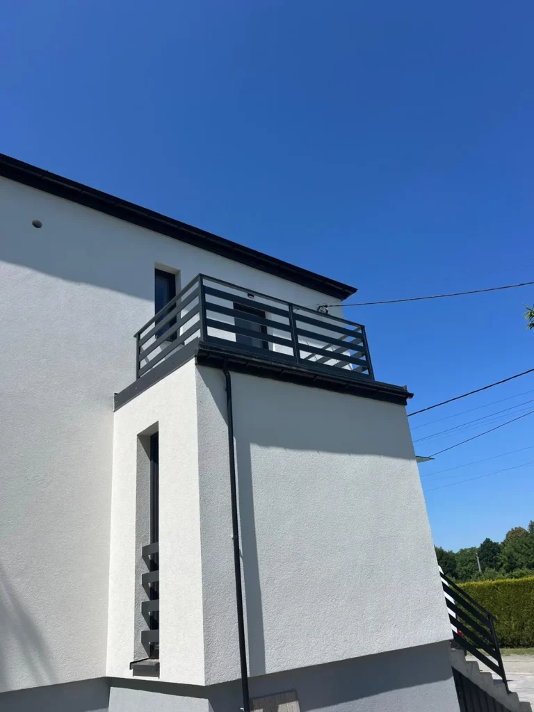 Balustrady stalowe malowane proszkowo